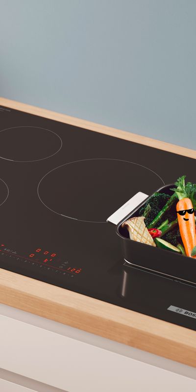 Reu Sv Ind Hobs S6 Inc Hoods 2023 Induction Hob Perfect Fry Plus Key Visual Image(0)